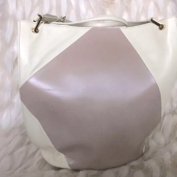 TODS leather 100% authentic‎ bag made in Italy​​​​​ - Picture 2 of 8